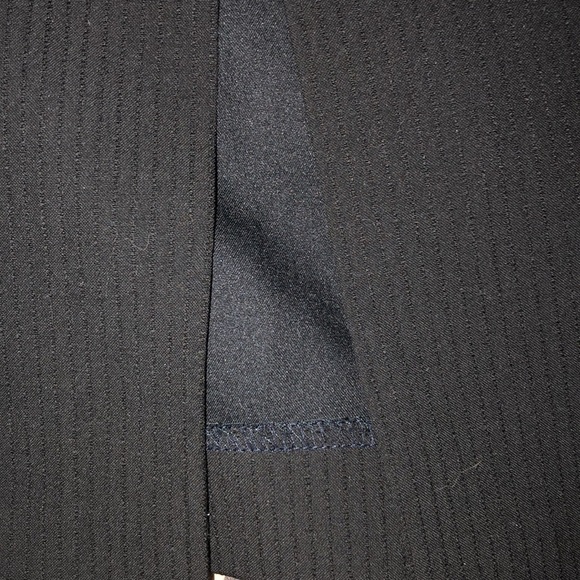 Bebe size large black pencil skirt has stretch perfect for year round - Picture 7 of 8